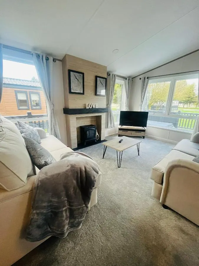 Belle Vue Lodge With Hot Tub York Storbritannien